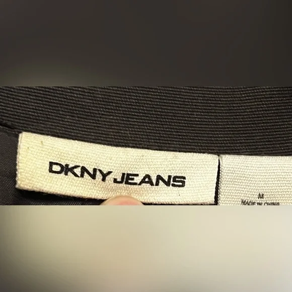 DKNY Dark Brown Military Style Double Breasted Trench Coat Size Medium - Picture 9 of 9